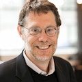 Portrait photo of Andrew Millis