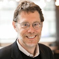 Portrait photo of Andrew Millis