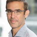 Portrait of Joshua Weitz