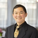 Portrait photo of Ue-Li Pen