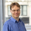 Portrait photo of Rouven Essig