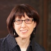 Ellen Taus headshot.