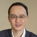 A portrait photo of Wei Zhang.
