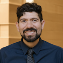 Saul Villeda headshot.